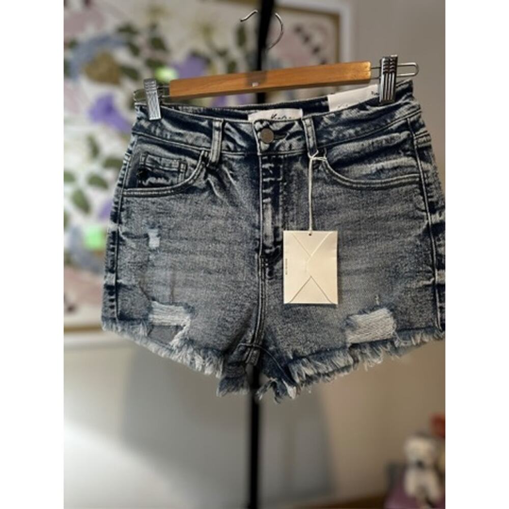 NWT KanCan Essentials High Rise Distressed Acid Wash Denim Shorts Black 5/26 - Picture 6 of 11